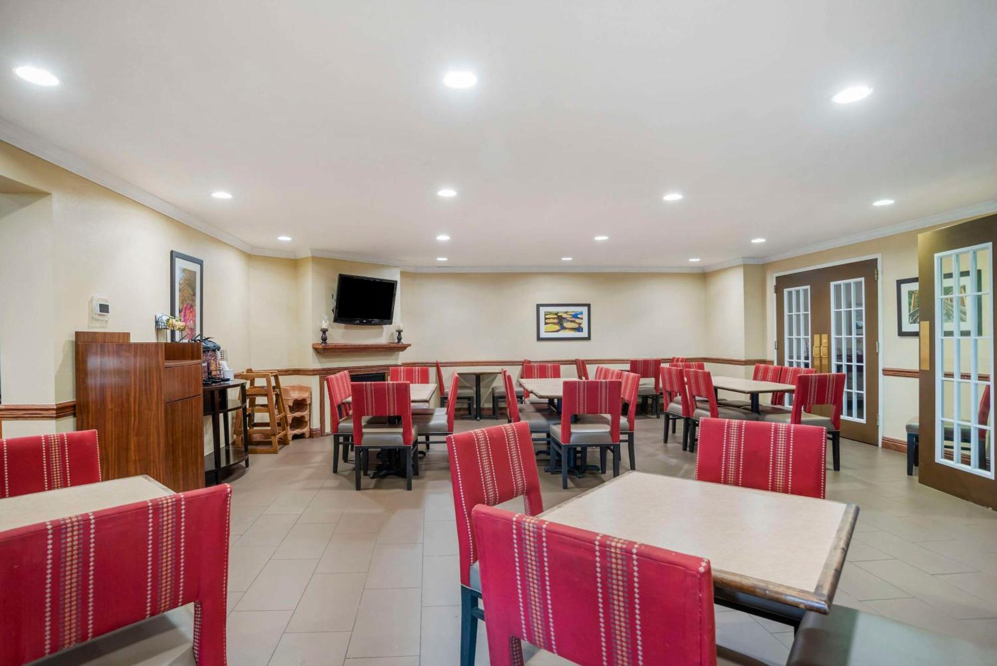 Comfort Inn & Suites Daphne Spanish Fort - Mobile East Extérieur photo