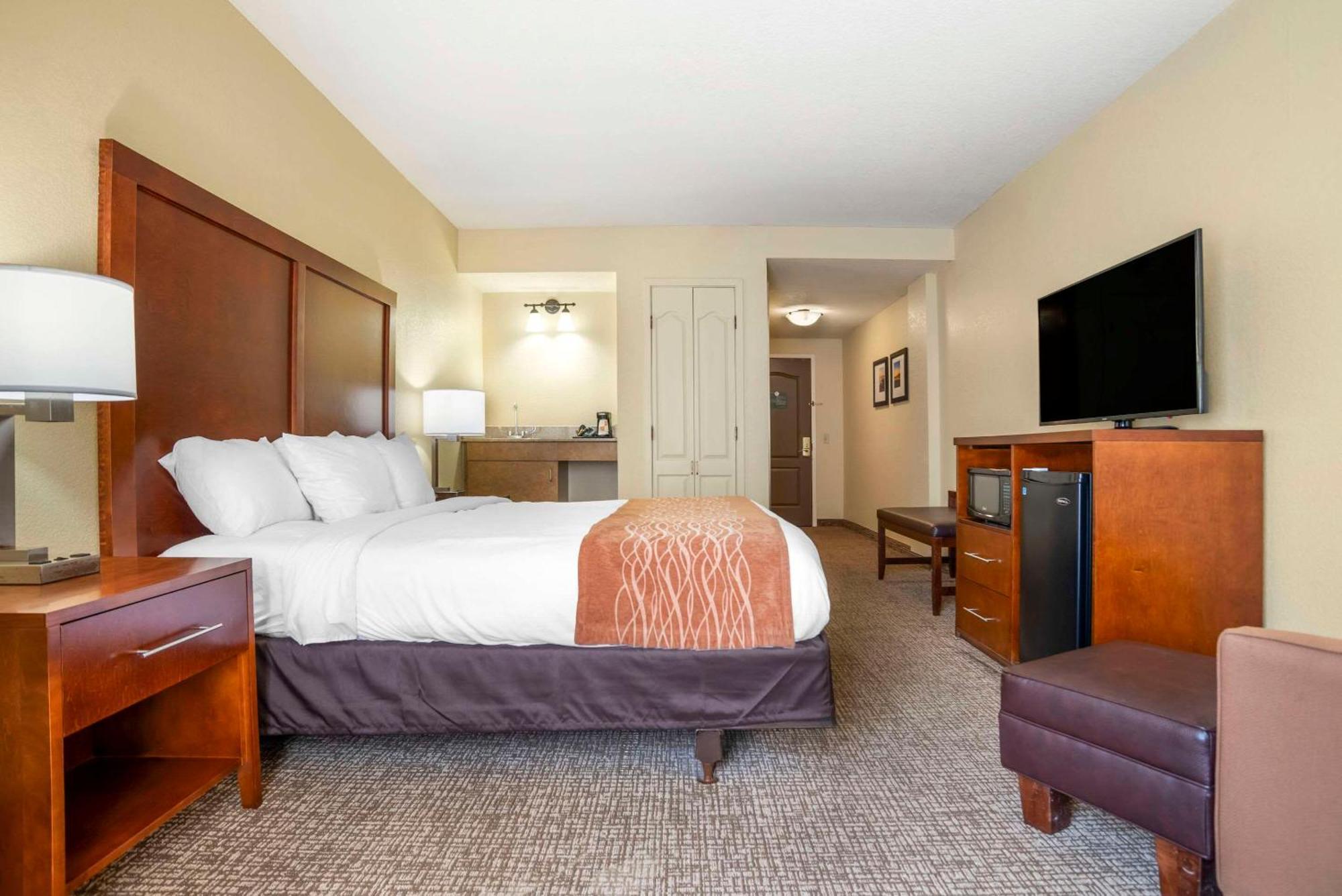 Comfort Inn & Suites Daphne Spanish Fort - Mobile East Extérieur photo