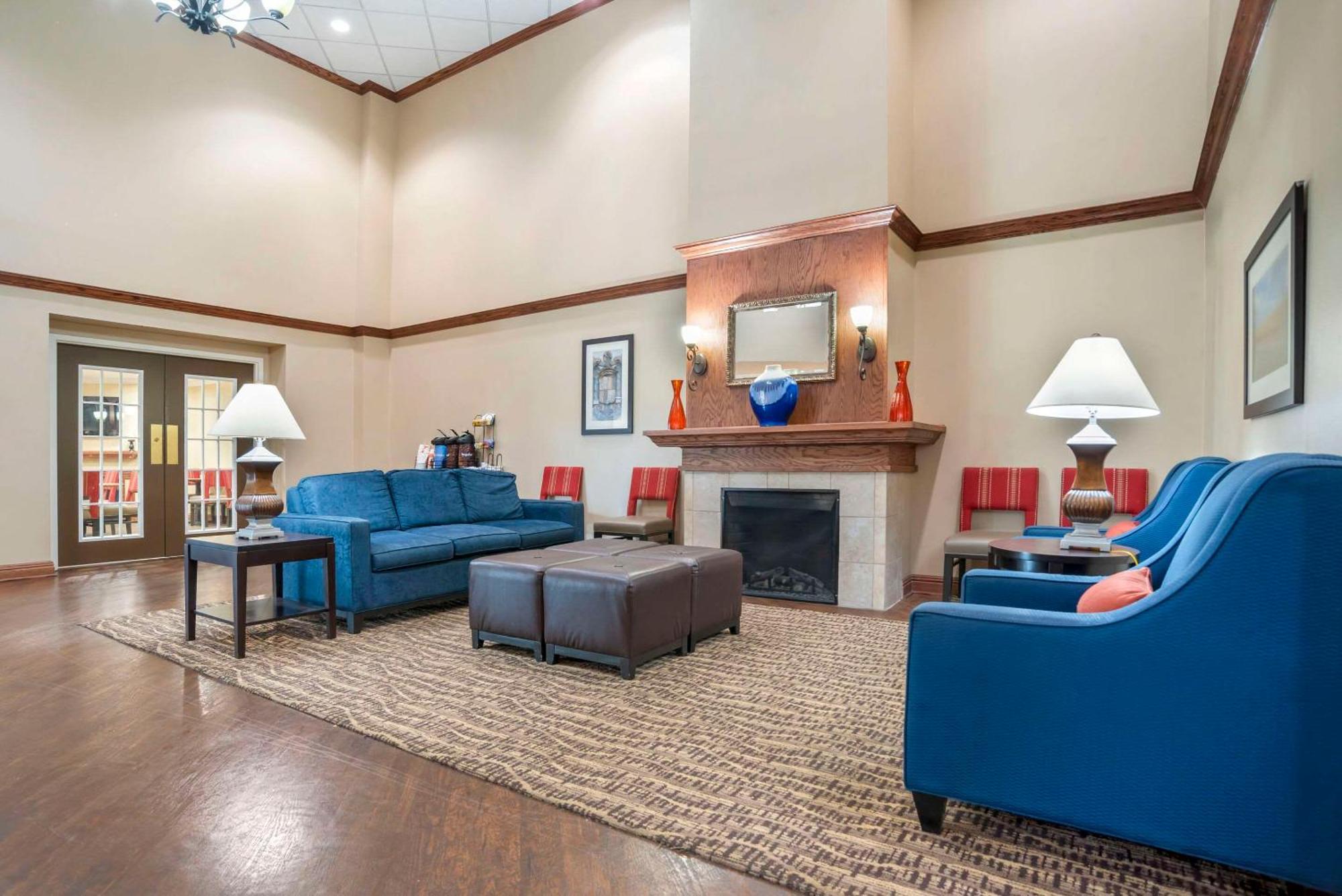 Comfort Inn & Suites Daphne Spanish Fort - Mobile East Extérieur photo